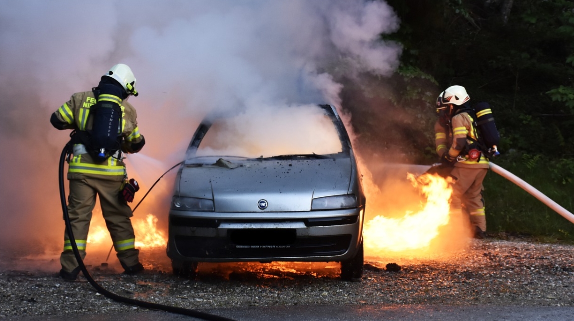 putting off fire in a car
